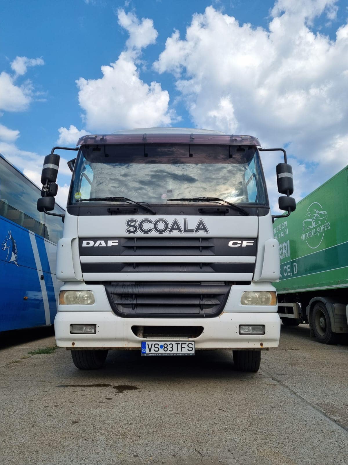 DAF CF 310 scoala